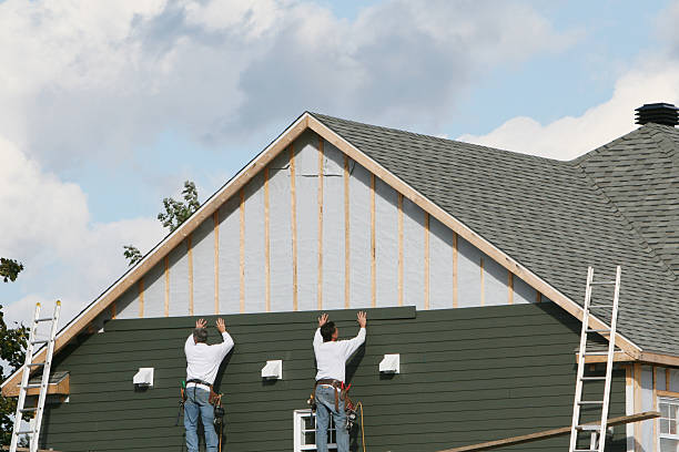 Professional Emergency Siding Repair technician working in Jeannette, PA